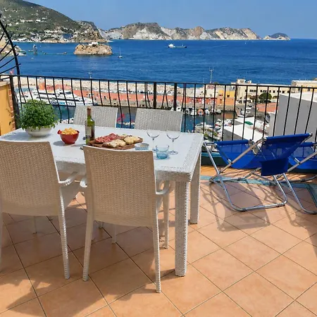 Maridea - Il Porto Ponza